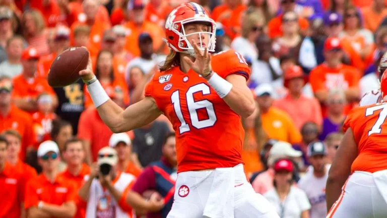 College Football Scores